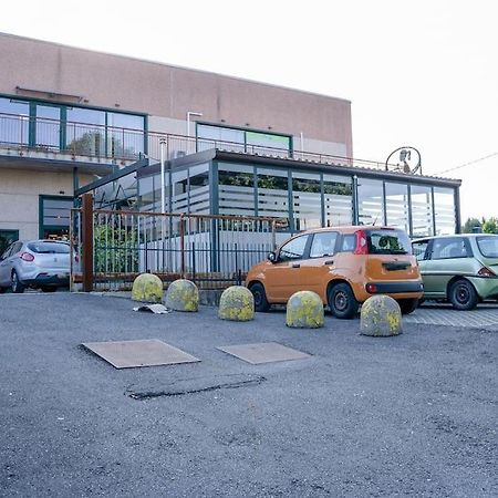 Appartamento Borgo Antico Paruzzaro Exterior foto